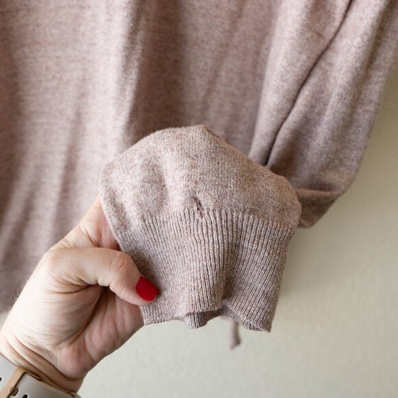 Old Navy Mens Medium V Neck Cotton Sweater Tan Neutral Casual Pullover - Picture 6 of 9